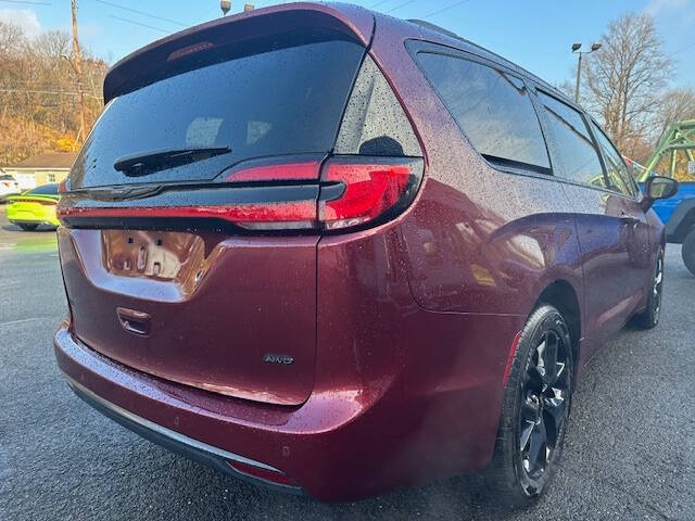 2022 Chrysler Pacifica Touring L