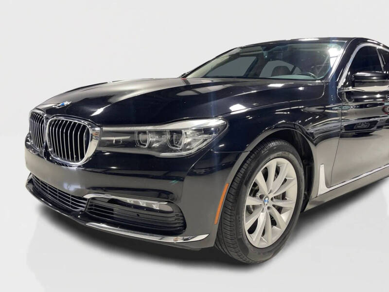 2018 BMW 7 Series 740i