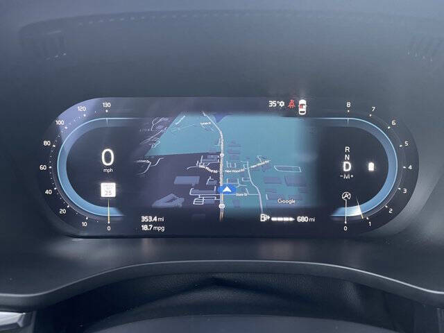 2025 Volvo XC60 B5 Plus Dark Theme