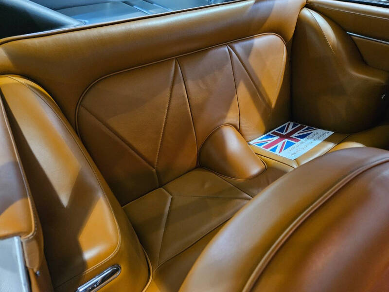 1966 Aston Martin DB6