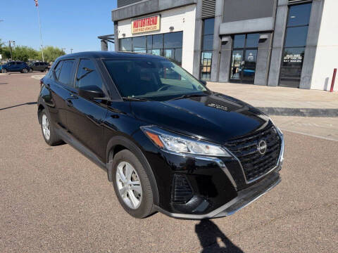 2022 Nissan Kicks S