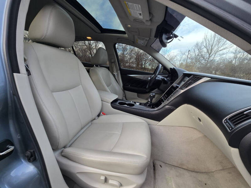 2017 Infiniti Q50 3.0T Premium