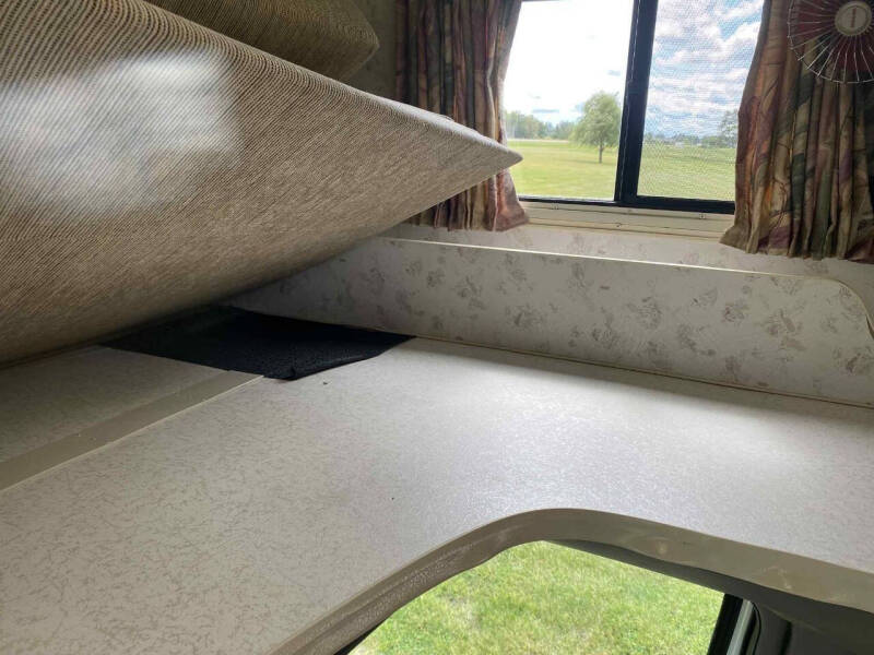 1998 Ford E-Series E-350