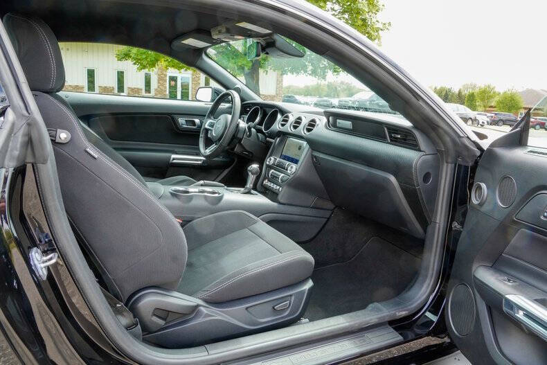 2021 Ford Mustang