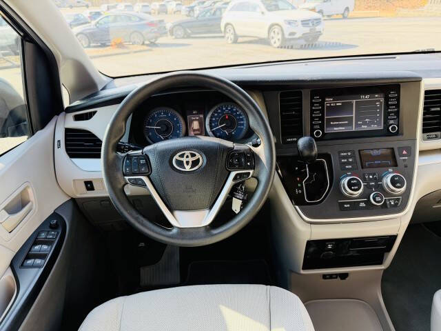 2020 Toyota Sienna L 7-Passenger