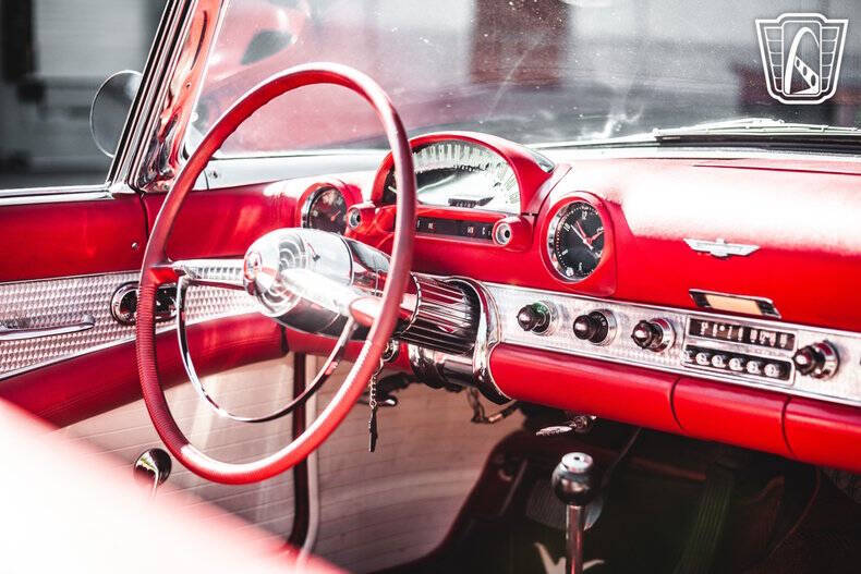 1955 Ford Thunderbird