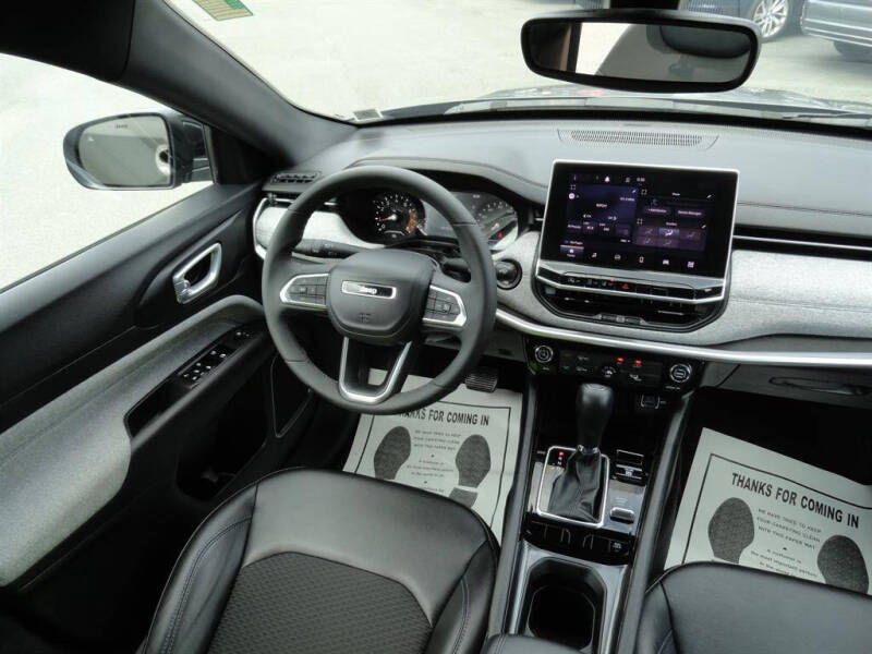 2023 Jeep Compass Latitude