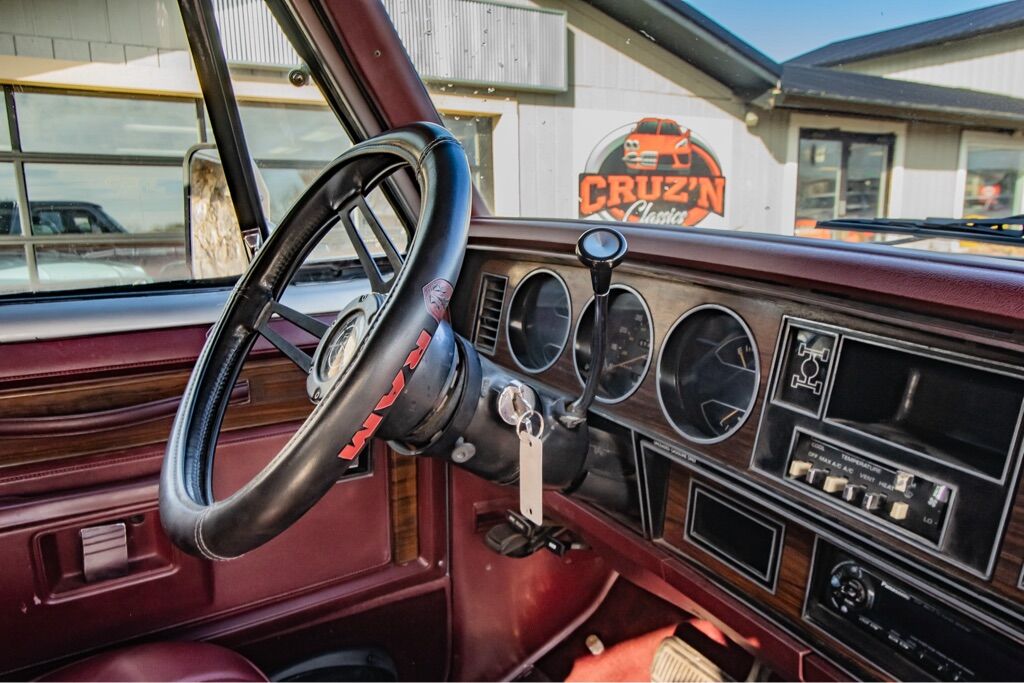 1984 Dodge Ramcharger 75