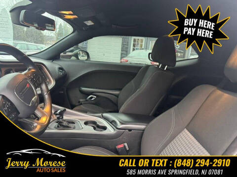 2020 Dodge Challenger SXT