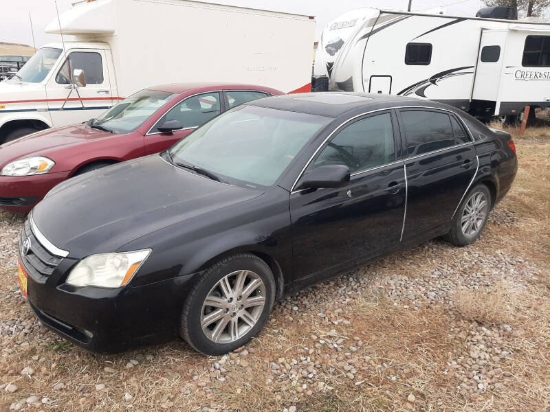 2005 Toyota Avalon for sale at Stage Coach Motors in Ulm MT