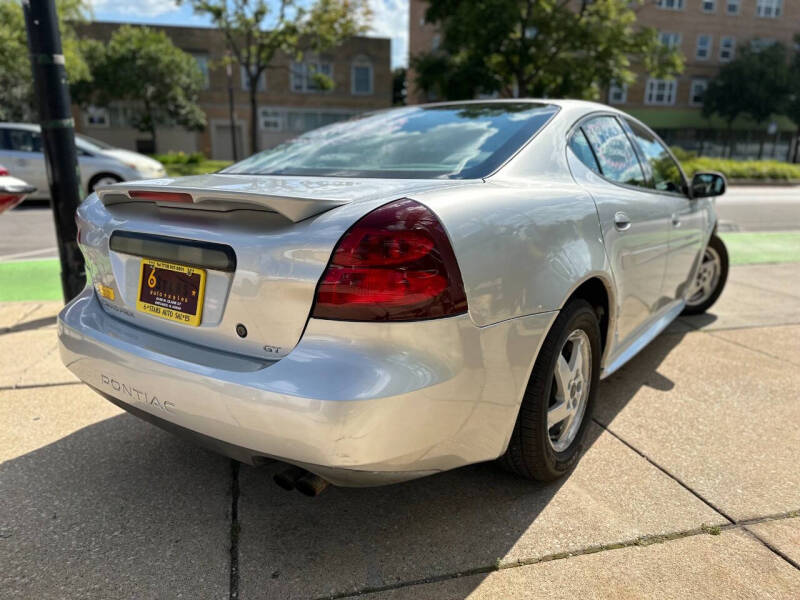 2004 Pontiac Grand Prix GT1 photo 6