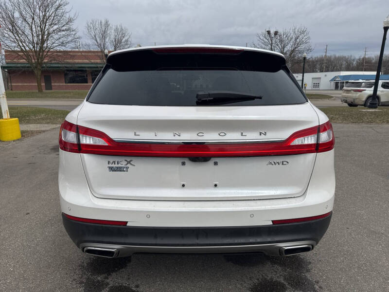2017 Lincoln MKX Select