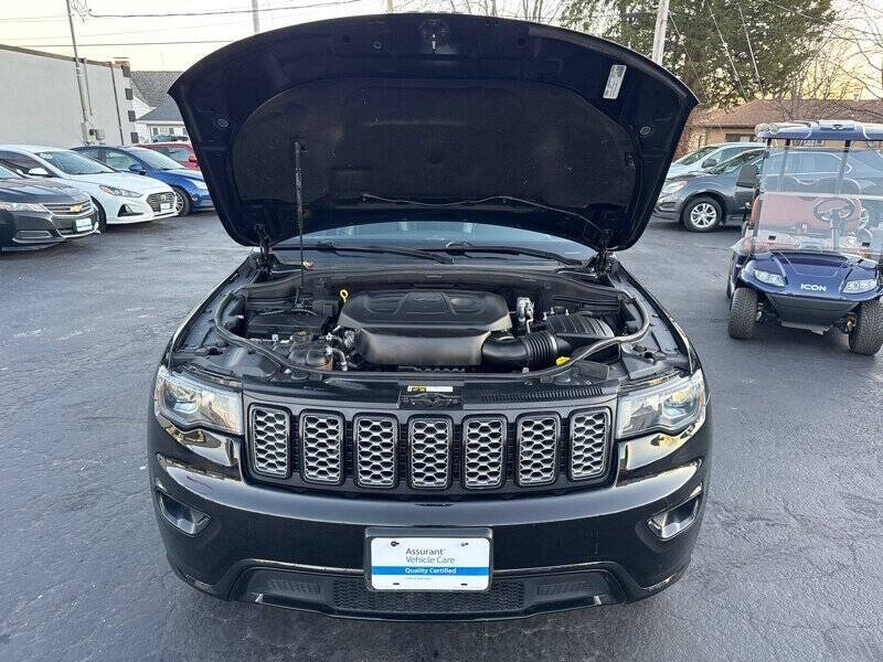 2019 Jeep Grand Cherokee Laredo