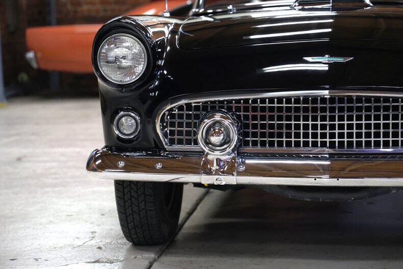 1956 Ford Thunderbird