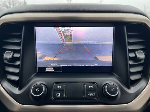 2020 GMC Acadia Denali