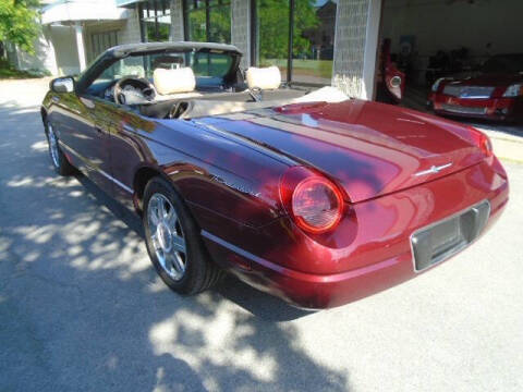 2004 Ford Thunderbird Deluxe