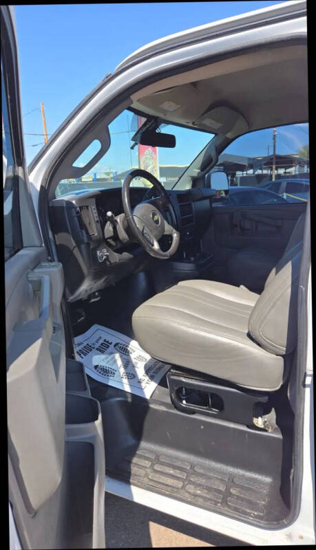 2019 Chevrolet Express 2500