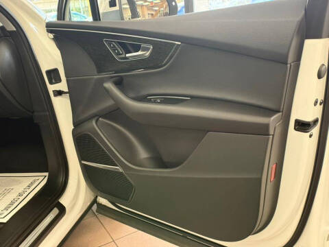 2022 Audi Q7 quattro Premium Plus 55 TFSI