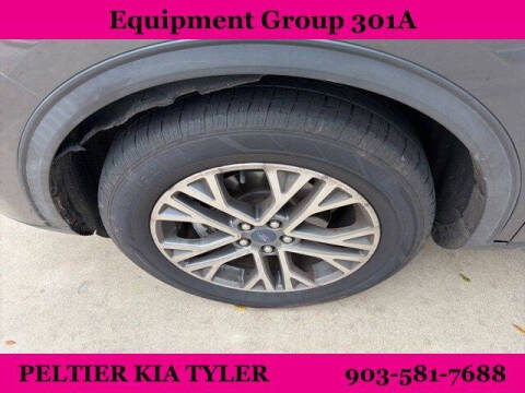 2020 Ford Escape SEL