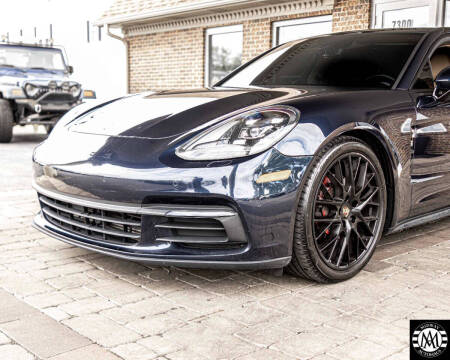 2018 Porsche Panamera