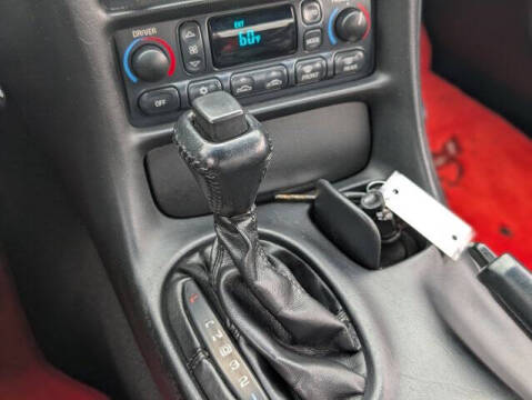 2004 Chevrolet Corvette