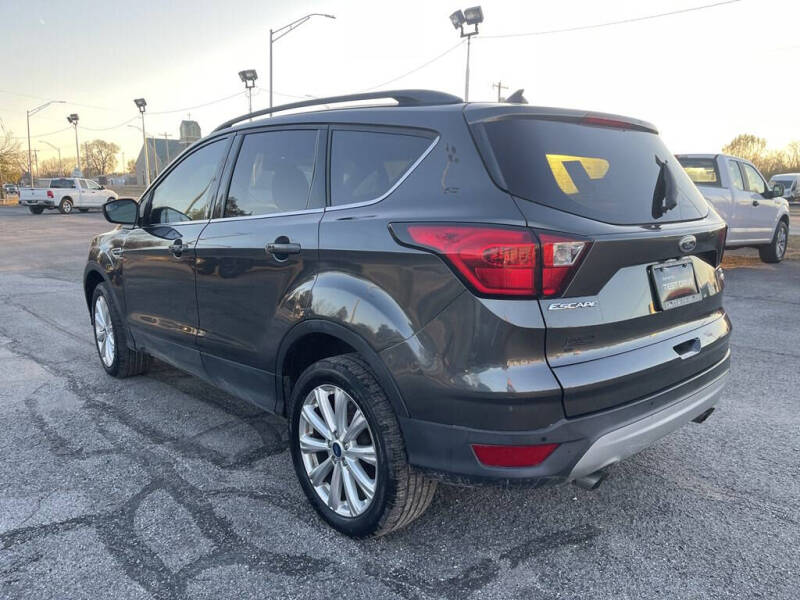 2019 Ford Escape SEL
