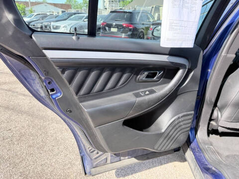 2015 Ford Taurus SEL