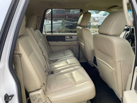 2017 Ford Expedition EL XLT