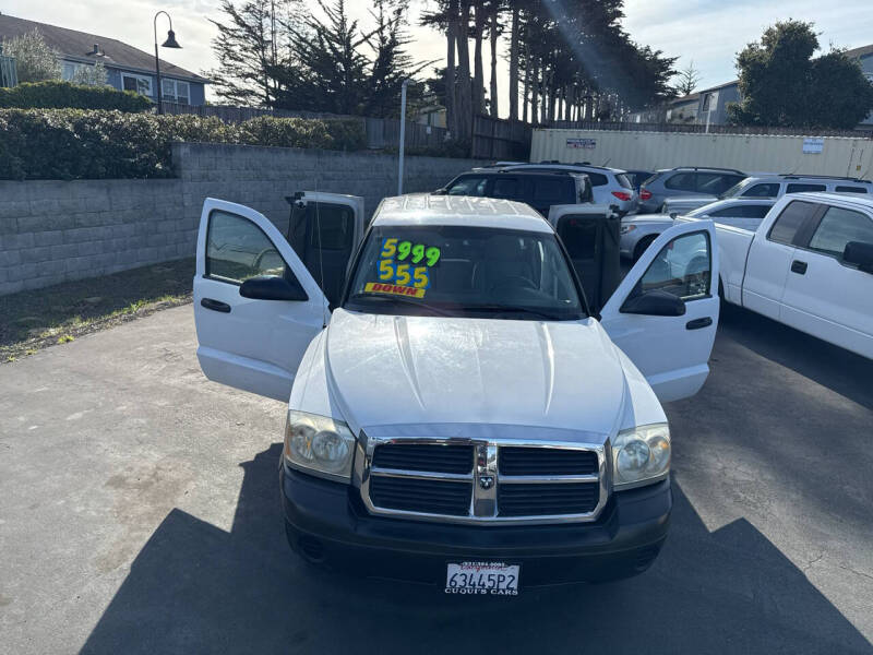 2005 Dodge Dakota ST