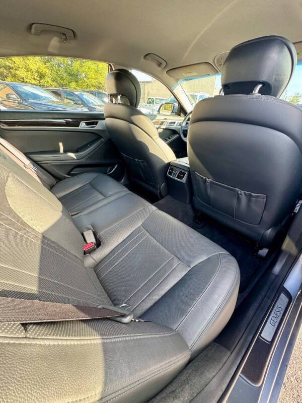 2017 Genesis G80 3.8