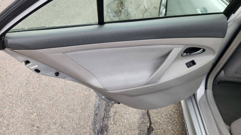 2007 Toyota Camry LE