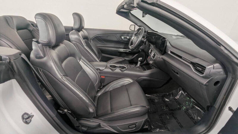 2024 Ford Mustang EcoBoost Premium