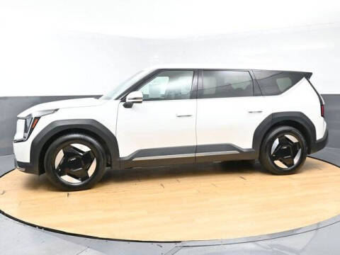 2024 Kia EV9 Light
