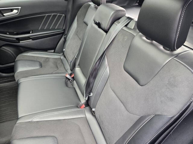 2020 Ford Edge ST
