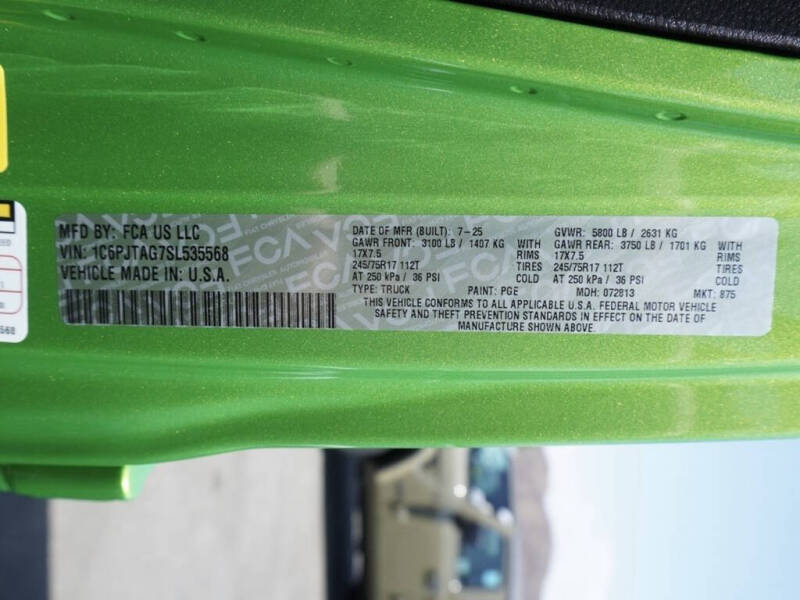 2025 Jeep Gladiator Sport