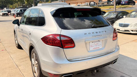 2011 Porsche Cayenne S Hybrid