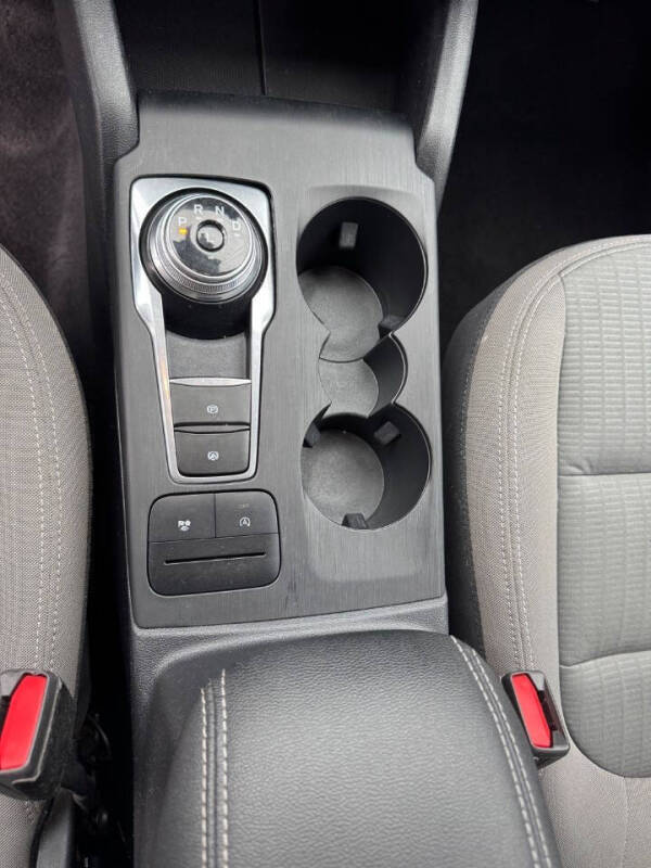 2021 Ford Escape S