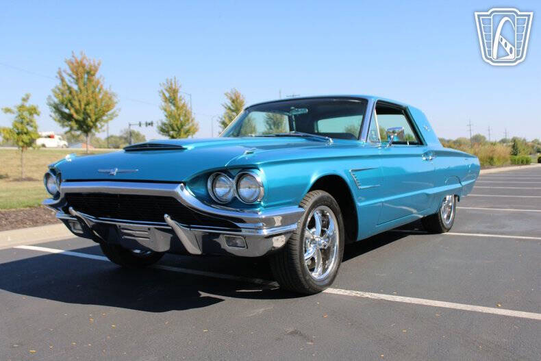 1965 Ford Thunderbird