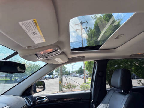 2013 Jeep Grand Cherokee Laredo