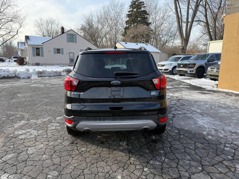 2019 Ford Escape SEL