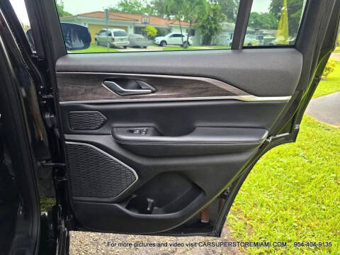 2023 Jeep Grand Cherokee