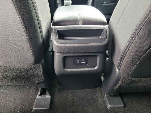 2023 Nissan Pathfinder S