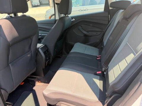 2015 Ford C-MAX Hybrid SE