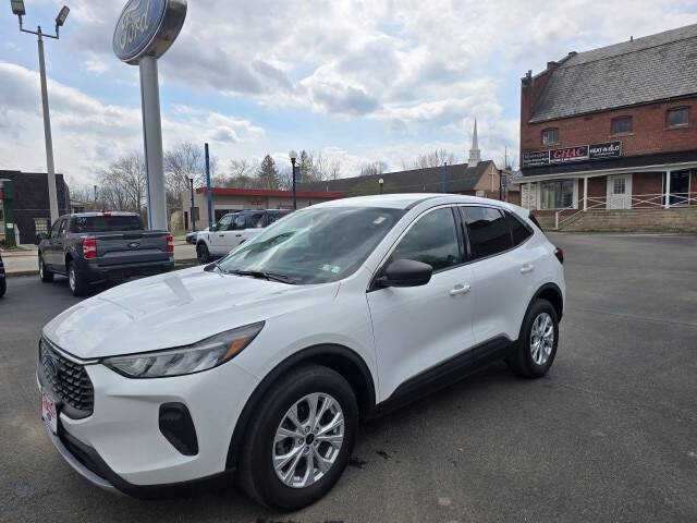 2024 Ford Escape Active
