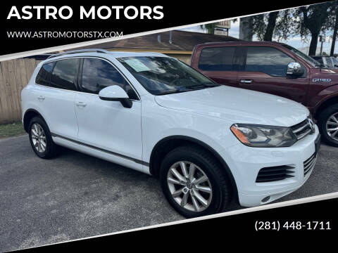 2014 Volkswagen Touareg V6 Lux