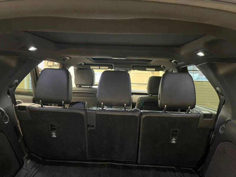 2018 Land Rover Discovery SE