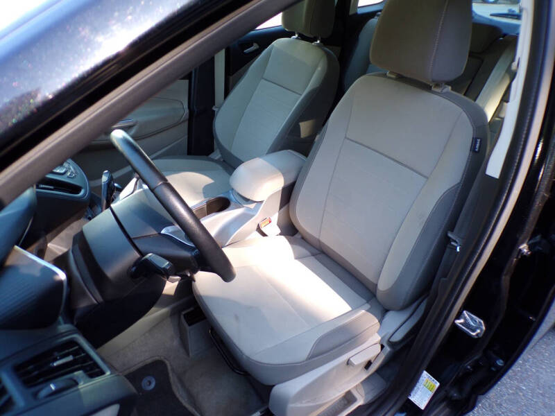 2014 Ford C-MAX Hybrid SE