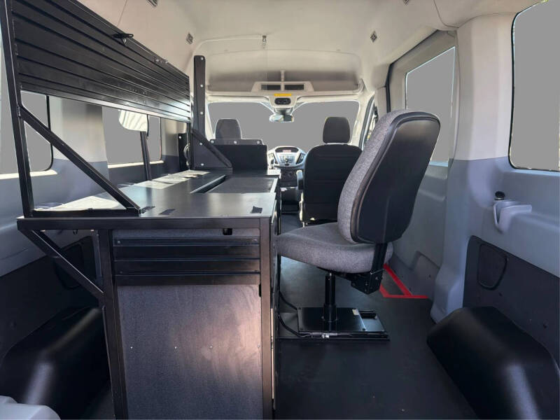 2018 Ford Transit