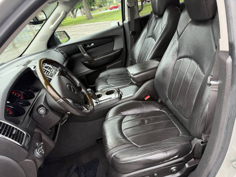2011 GMC Acadia Denali
