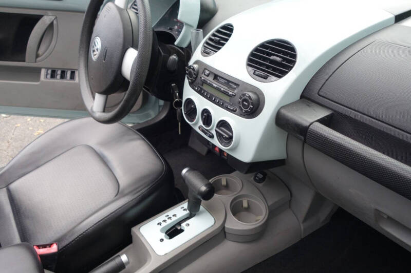 2003 Volkswagen New Beetle Convertible GLS